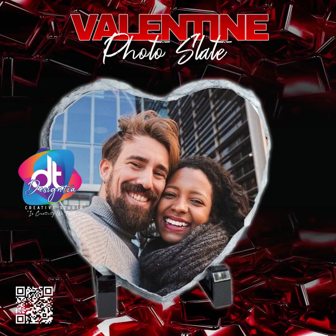 HEART-SHAPED PHOTO SLATE
