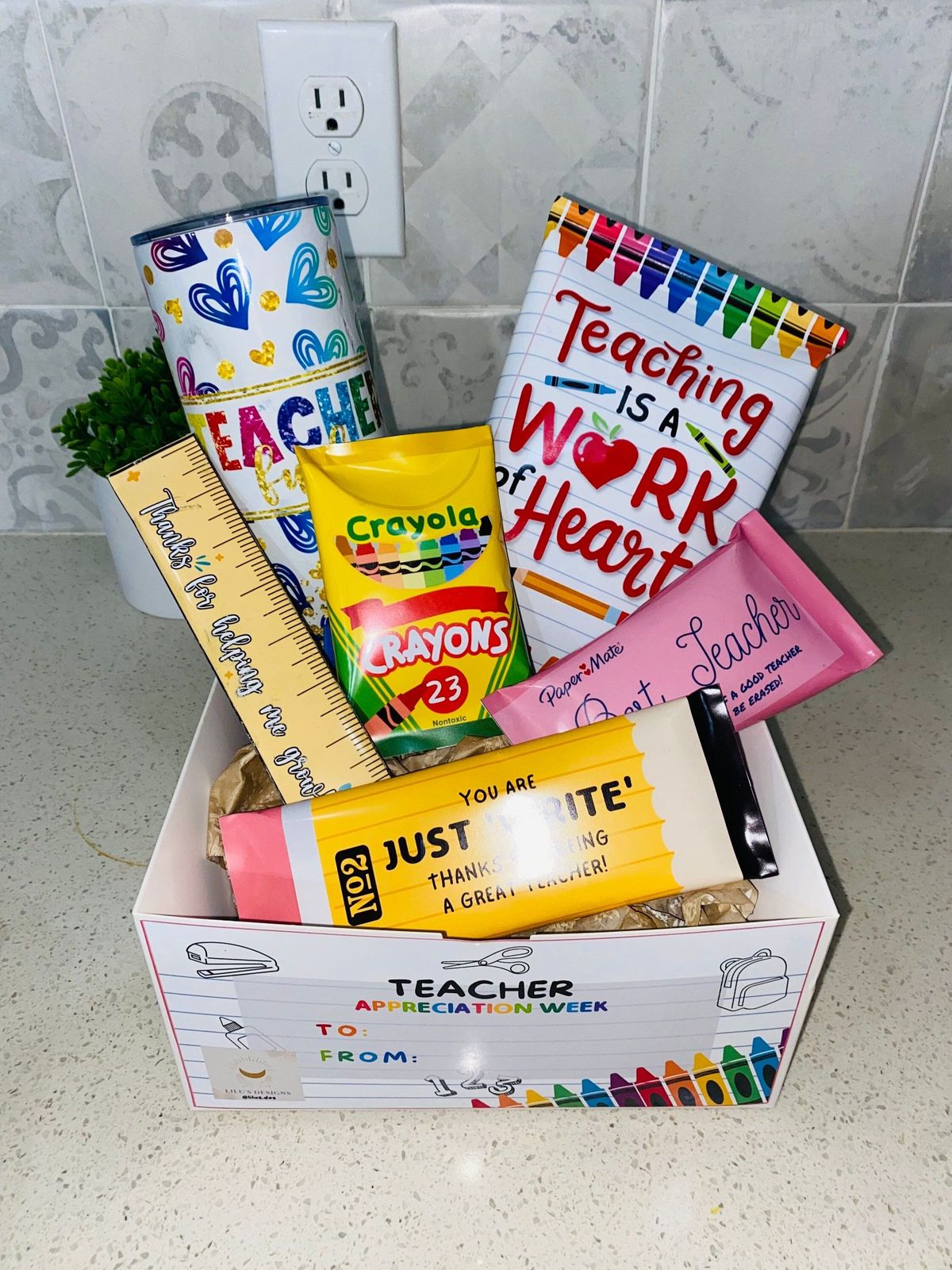 TEACHER'S GIFT BOX
